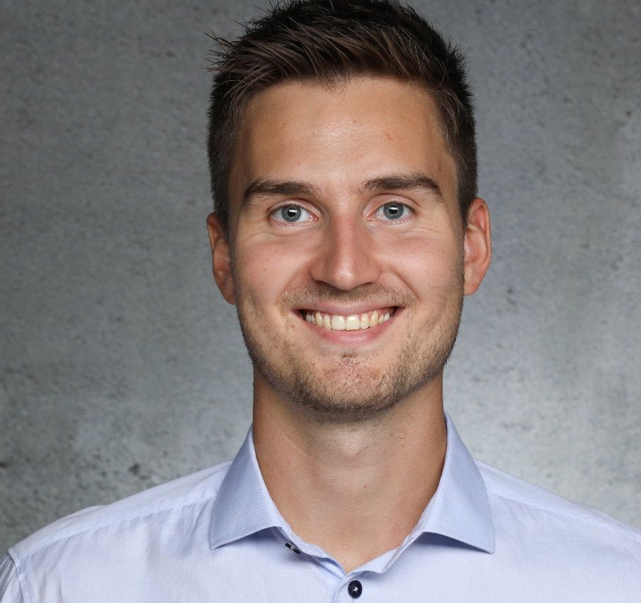 Max Kuhnert