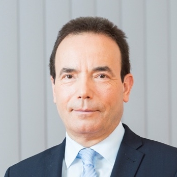 Burkhard Touché